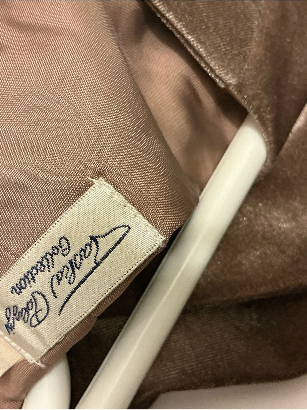NWT Tasha Polizzi Blush-Taupe Satin-Look Larkin Vest size L